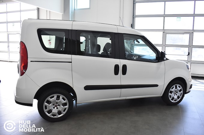 FIAT Doblò 1.6 MJT 120CV S&S Lounge